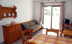 Apartamentos Blanco Sol